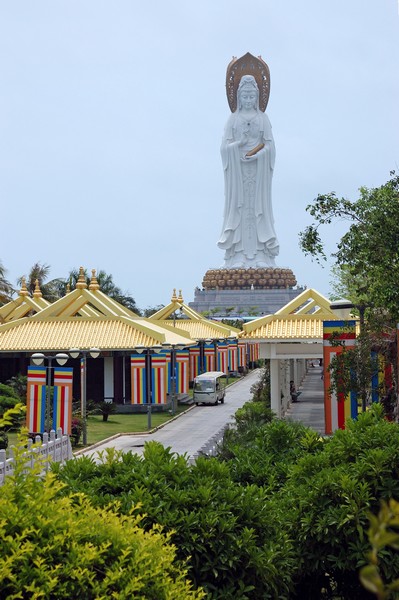Хайнань (Китай) - Будда Милосердия Гуань Ин